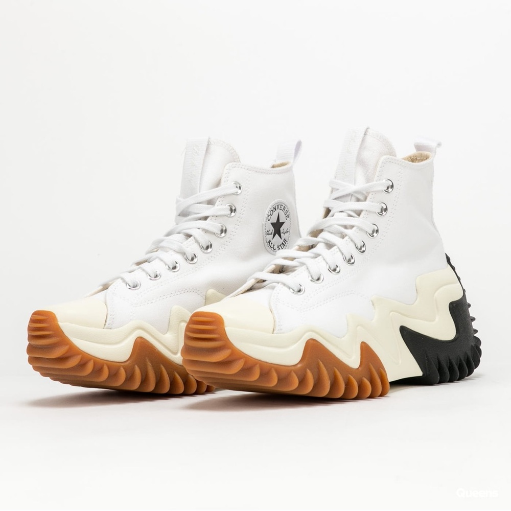 Converse White All Star Motion